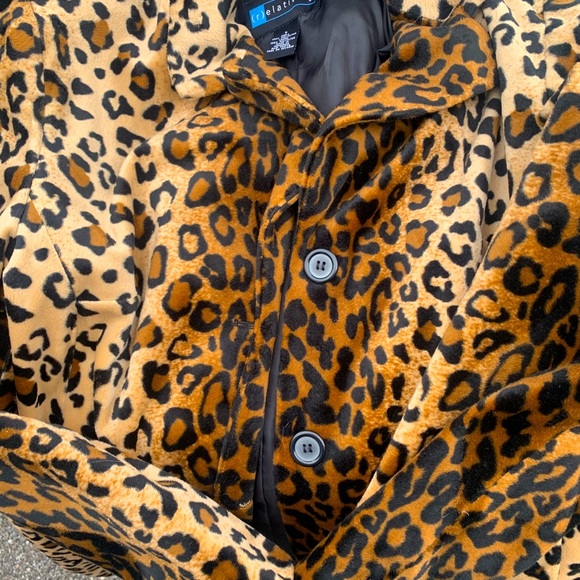 Leopard jacket - Picture 1 of 3